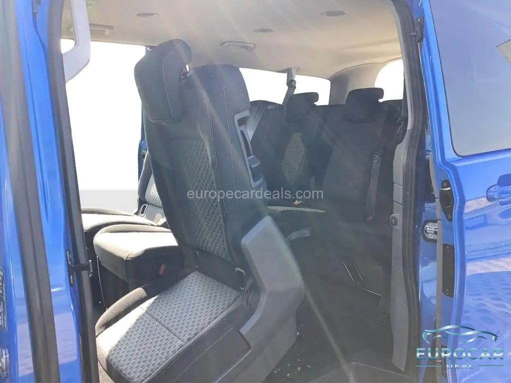 Volkswagen T7 Caravelle