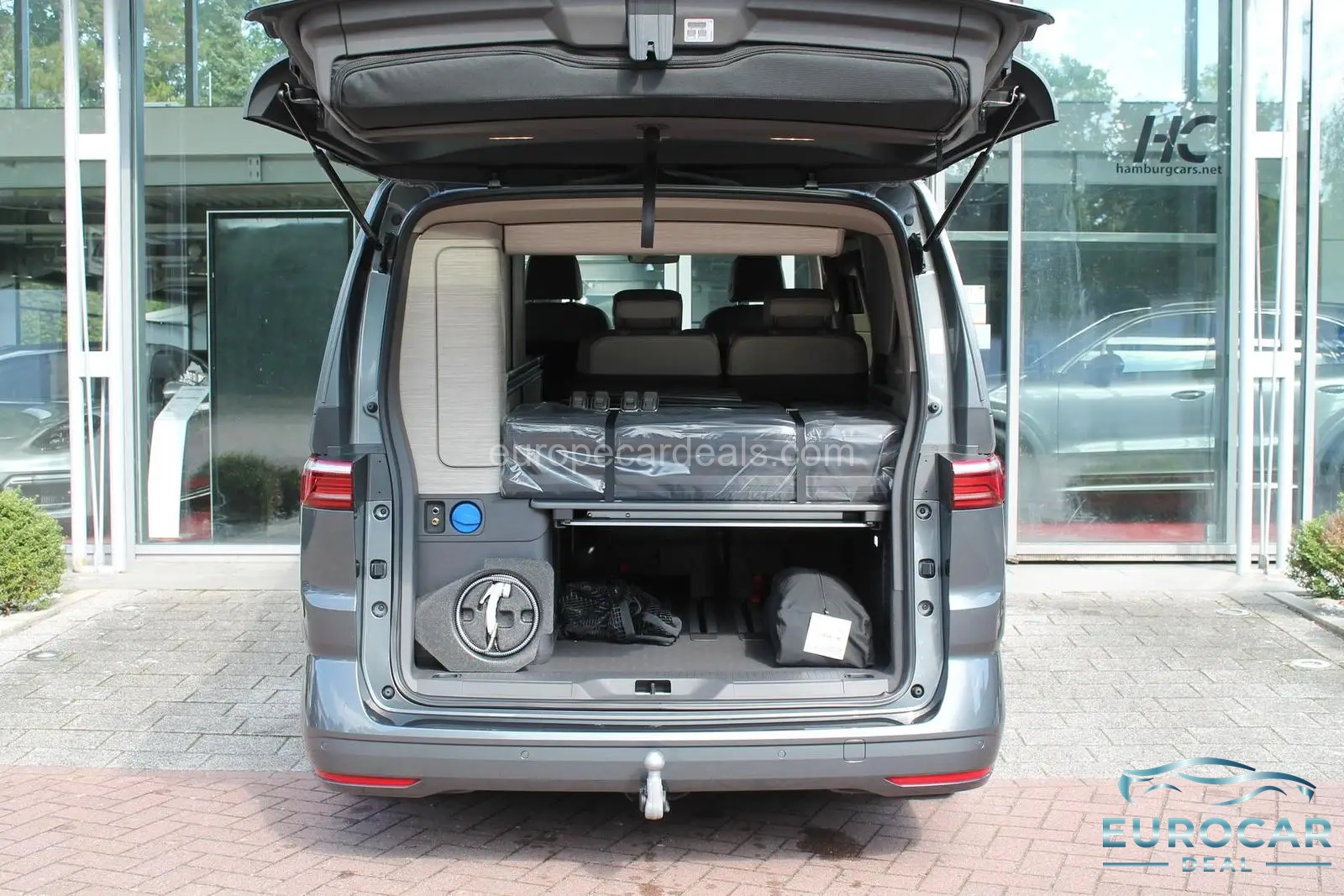 Volkswagen T7 California