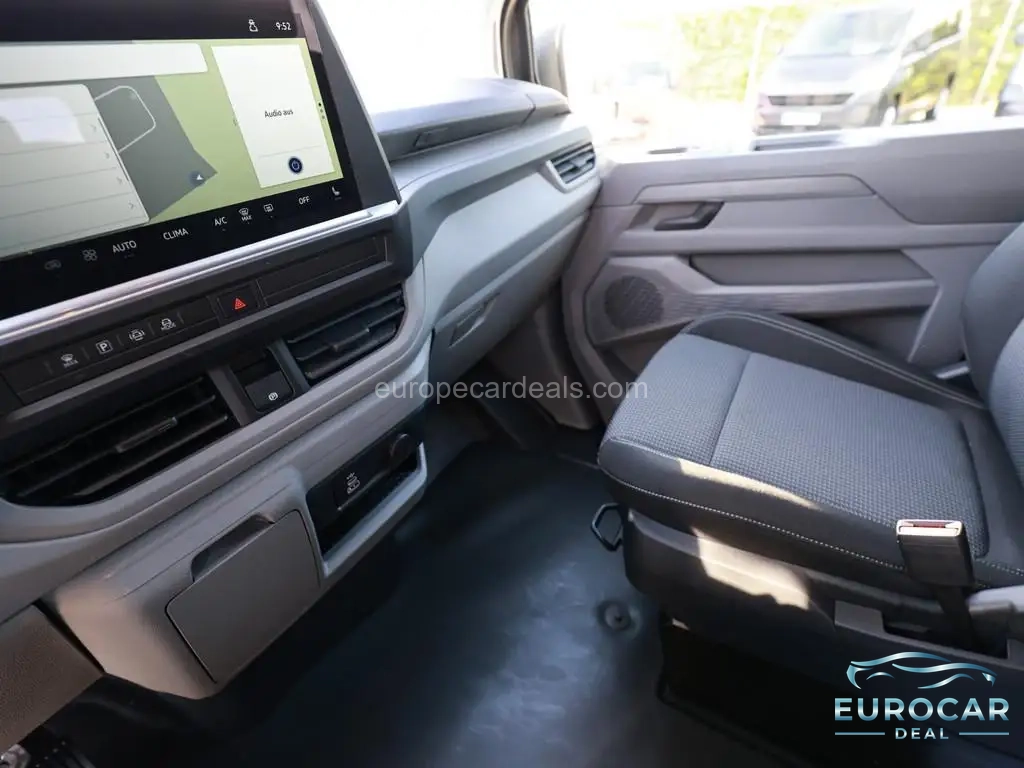 Volkswagen T7 Caravelle