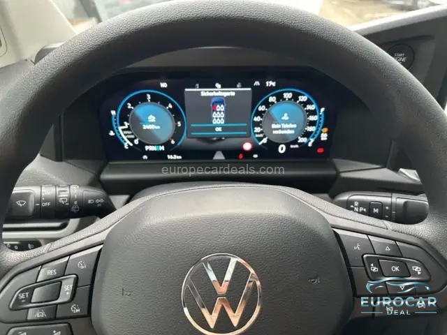 Volkswagen T7 Kombi