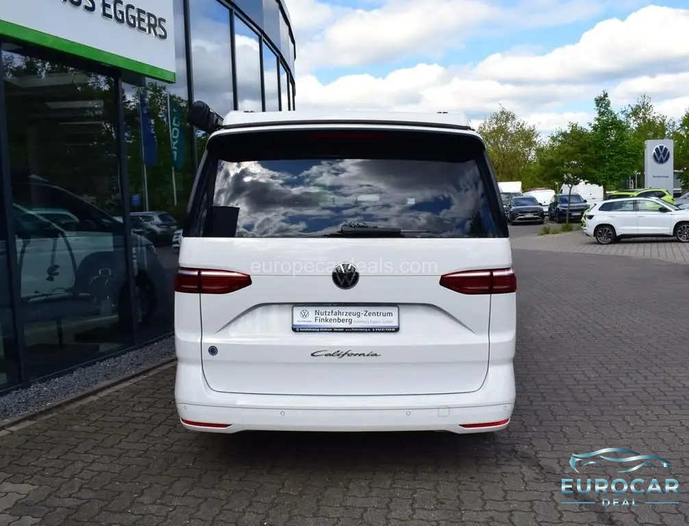 Volkswagen T7 California