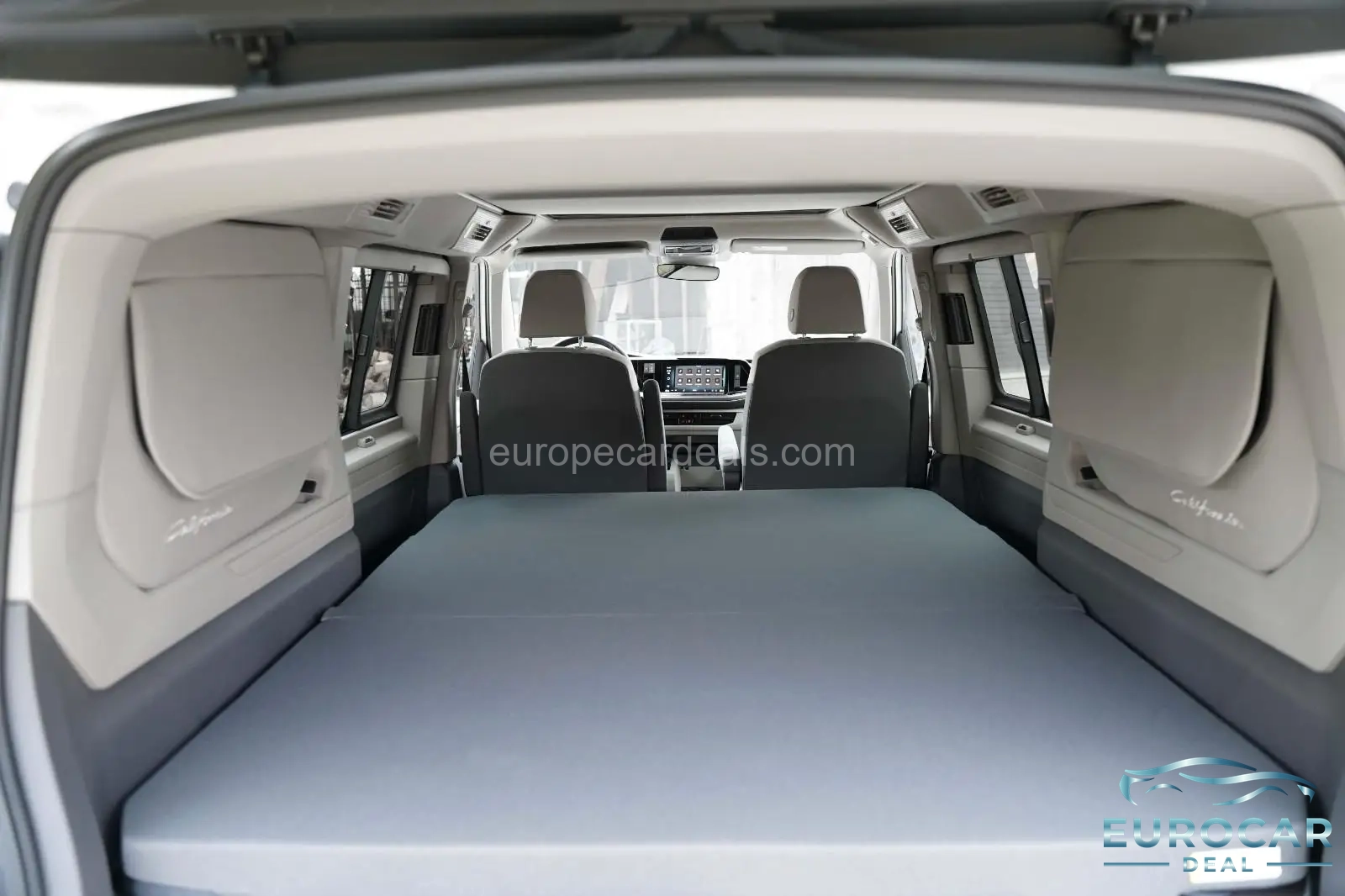 Volkswagen T7 California
