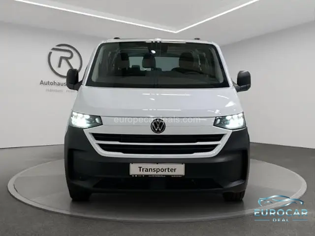 Volkswagen T7 Kombi