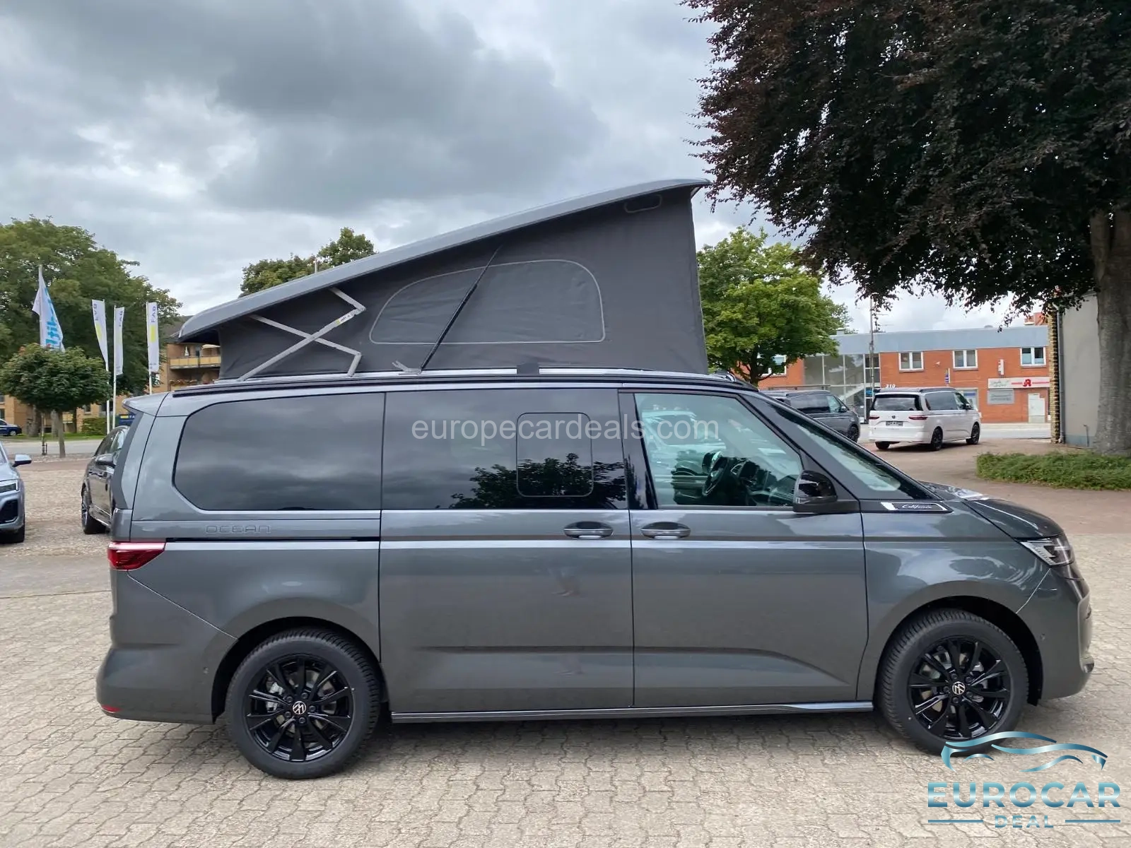 Volkswagen T7 California