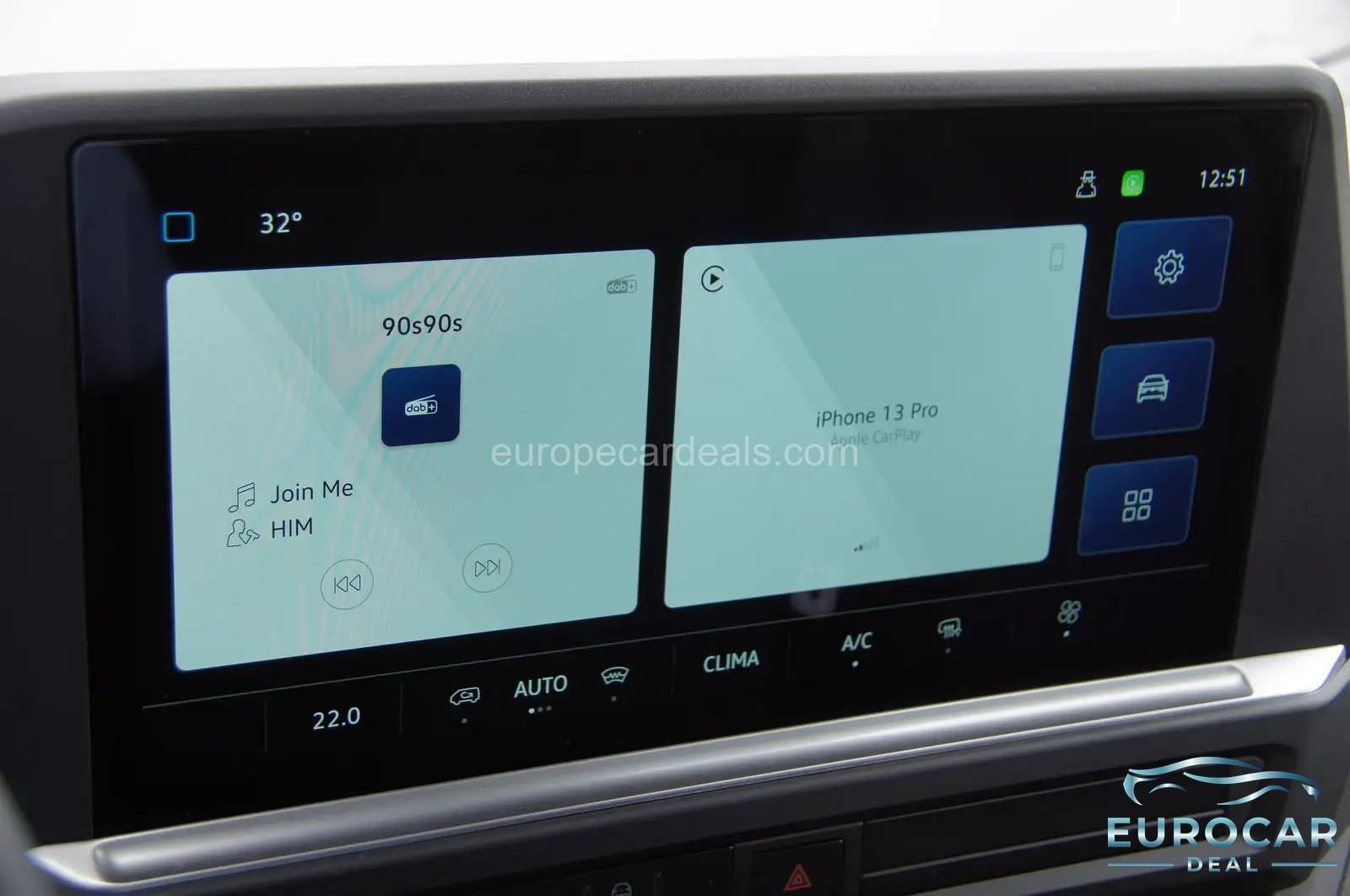 Volkswagen T7 Transporter