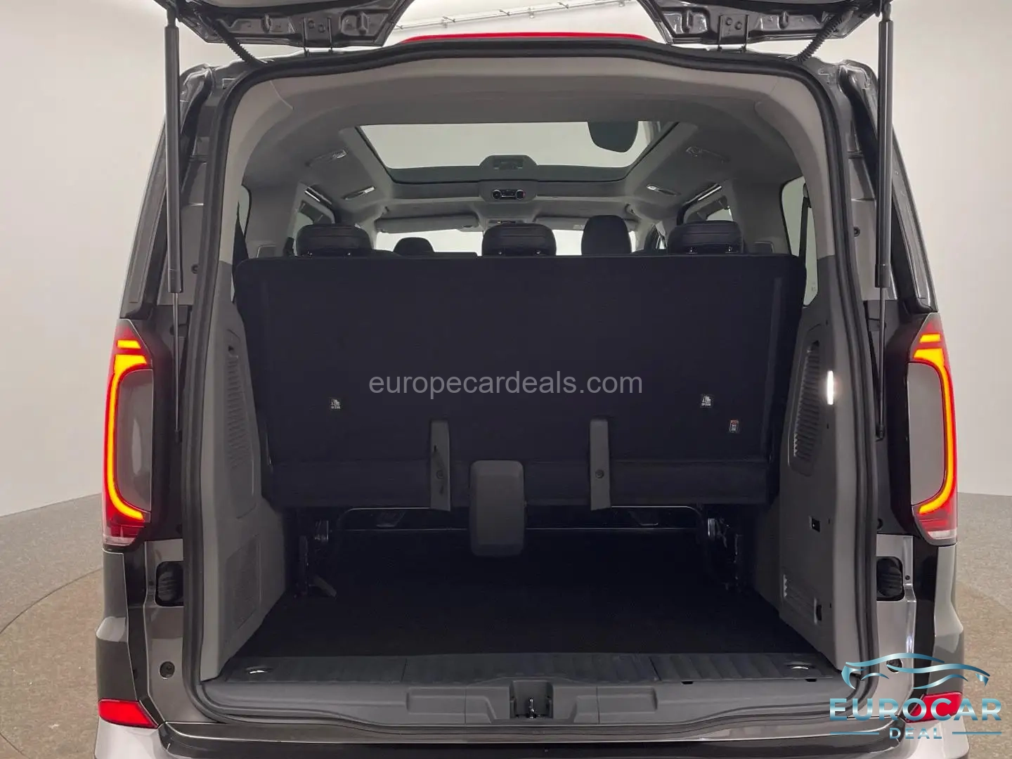 Volkswagen T7 Caravelle