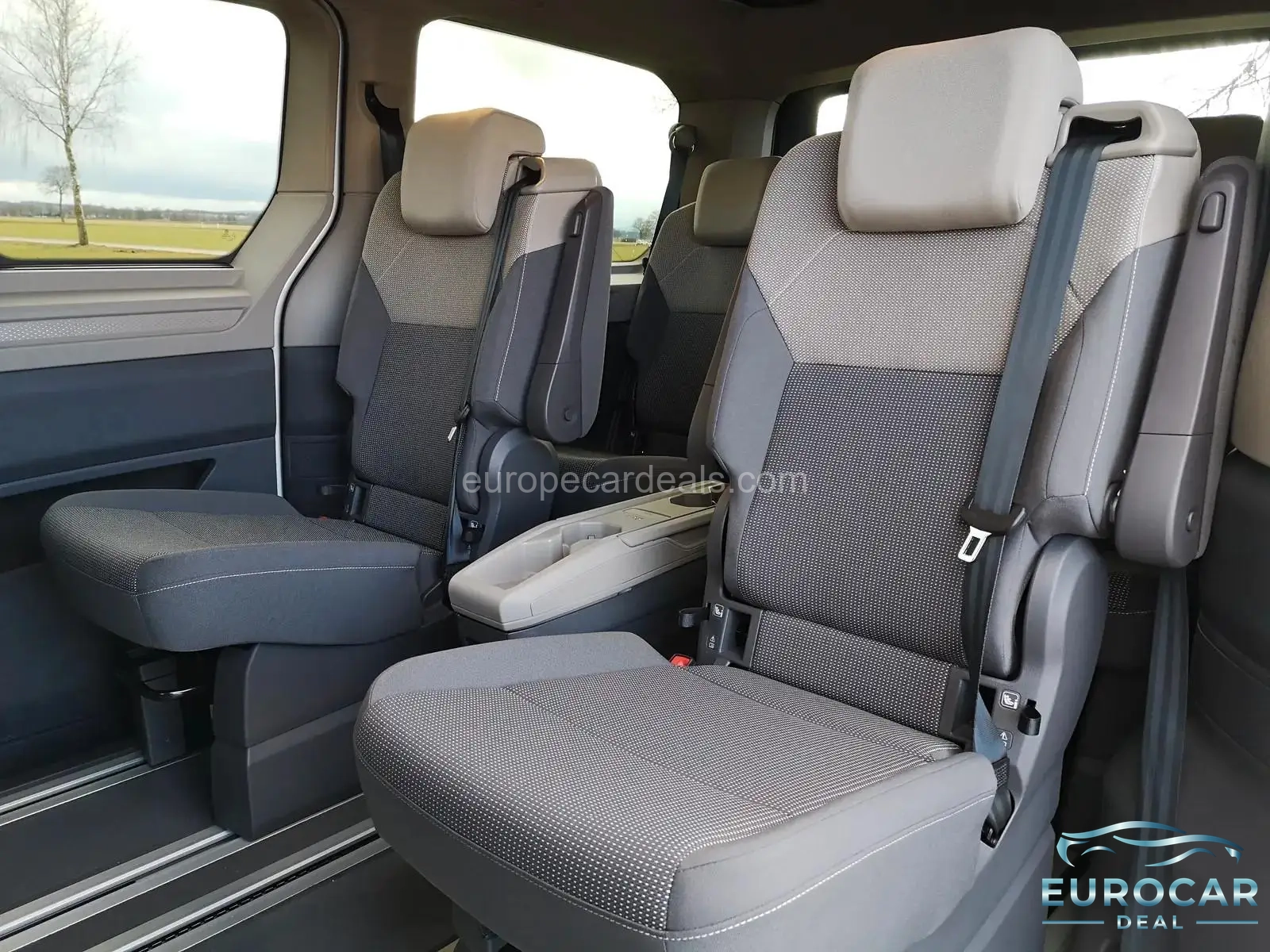 Volkswagen T7 California