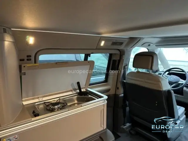 Volkswagen T7 California