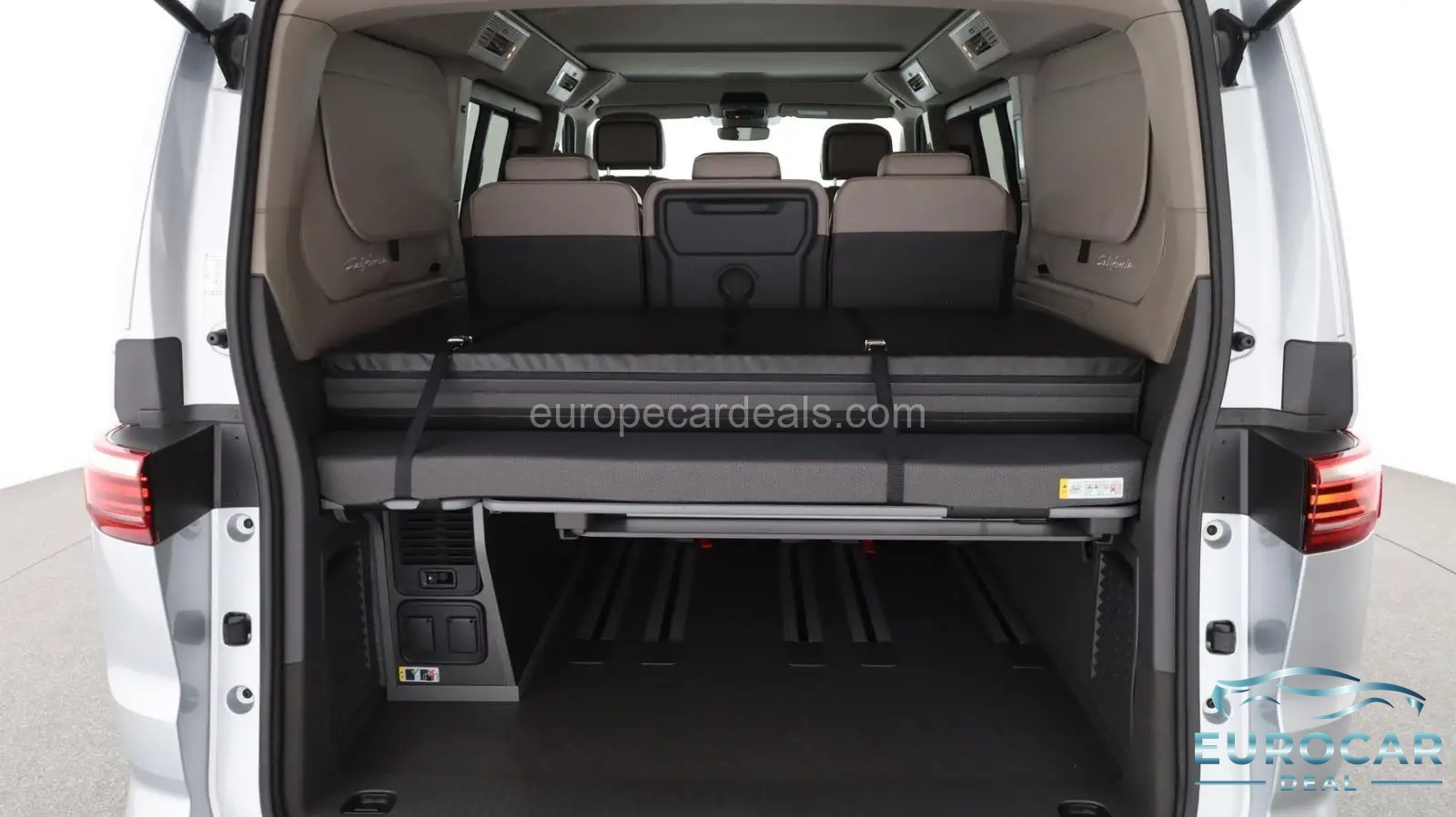Volkswagen T7 California