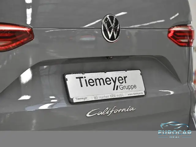 Volkswagen T7 California