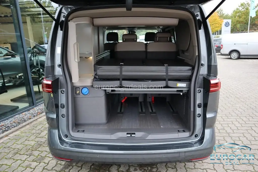 Volkswagen T7 California