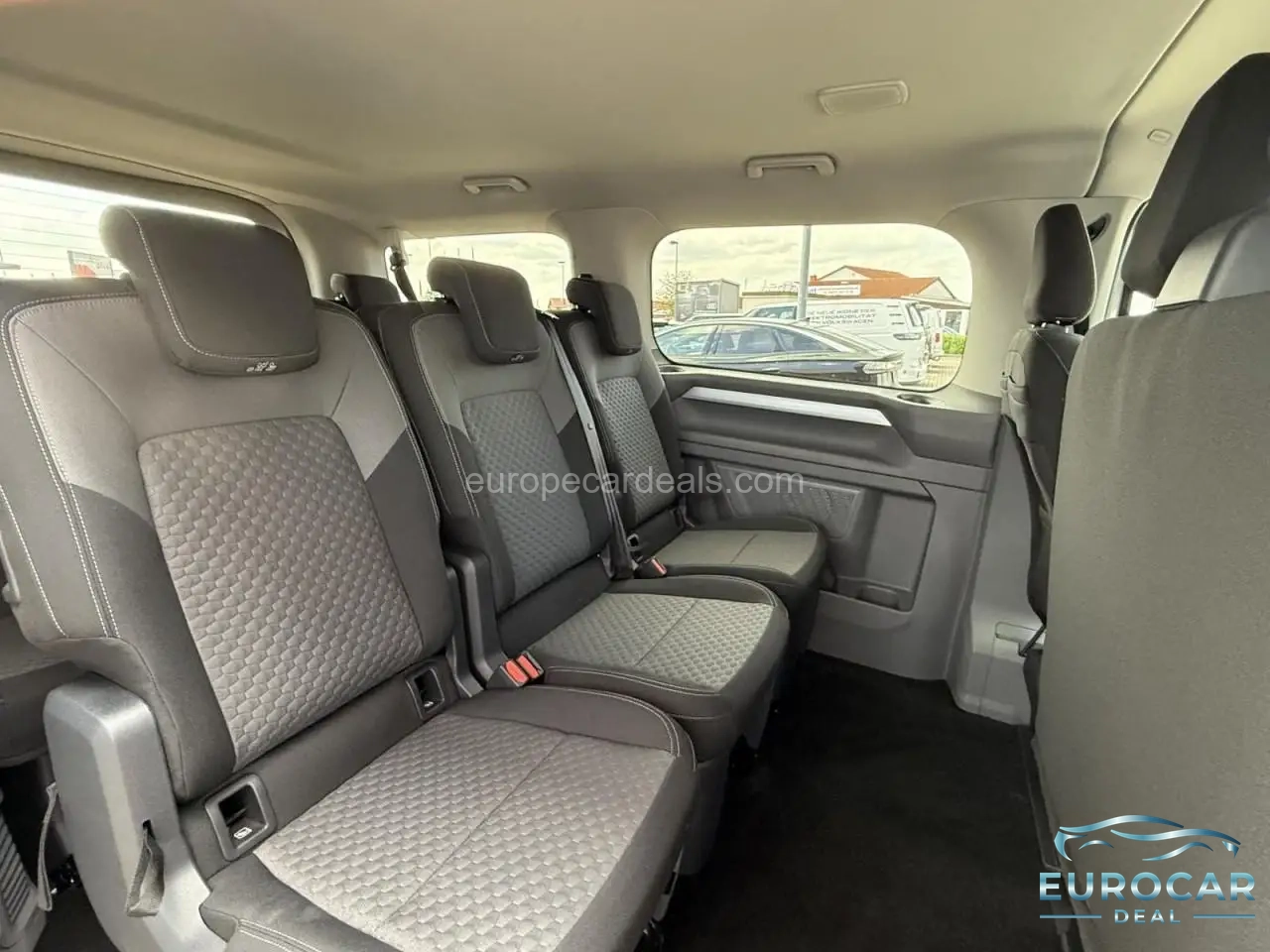 Volkswagen T7 Caravelle