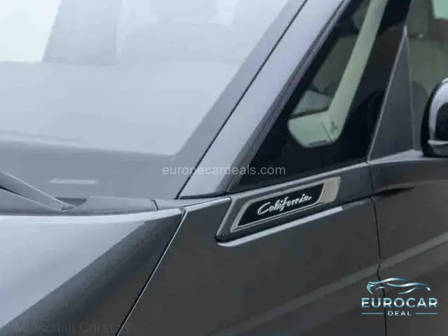 Volkswagen T7 California