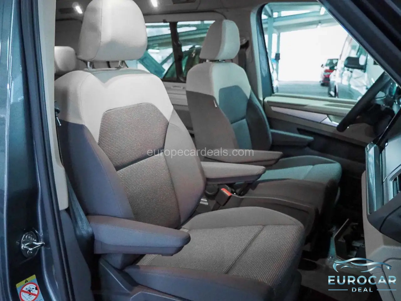 Volkswagen T7 California