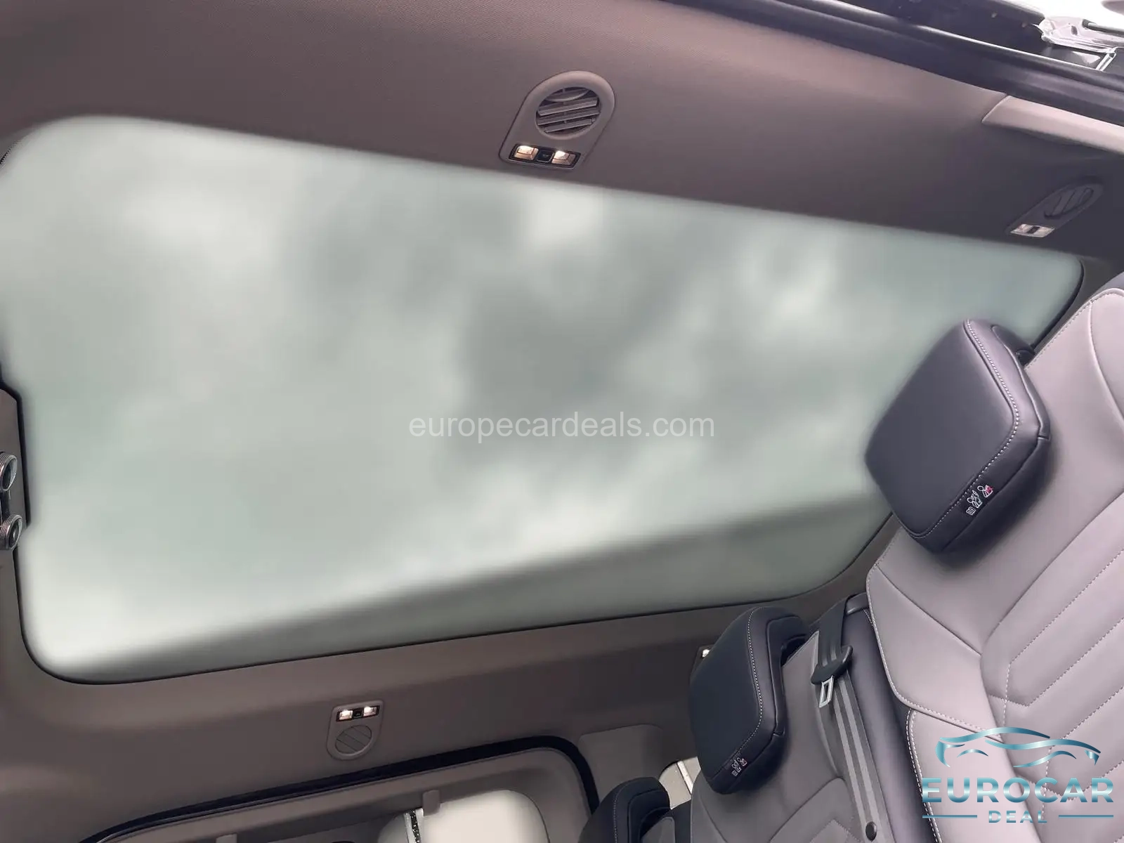 Volkswagen T7 Caravelle