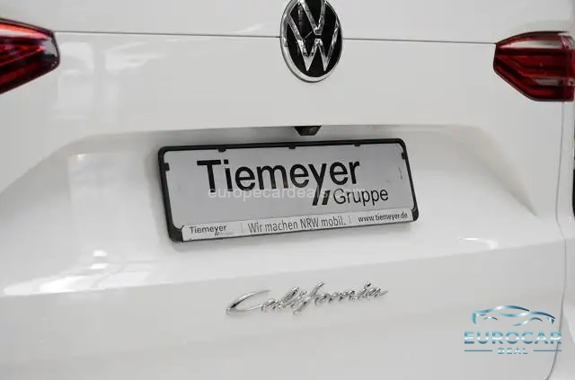 Volkswagen T7 California