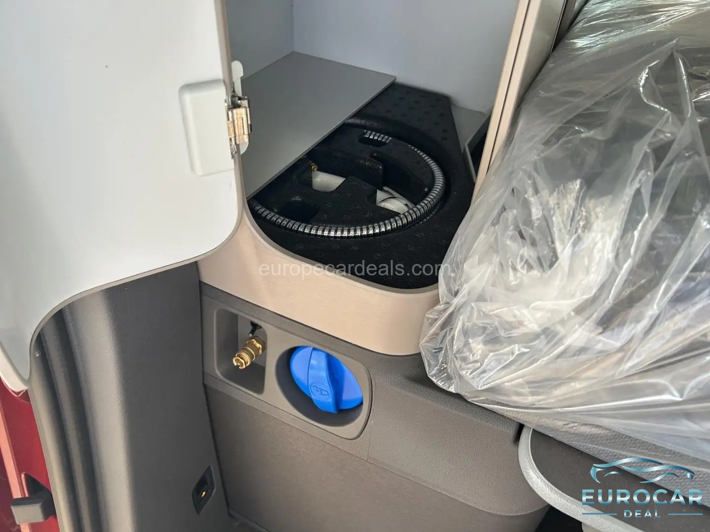 Volkswagen T7 California