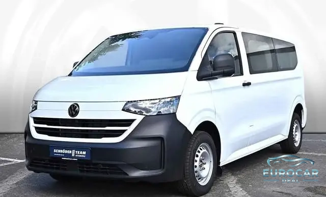 Volkswagen T7 Kombi