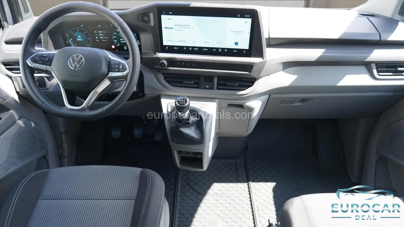 Volkswagen T7 Caravelle