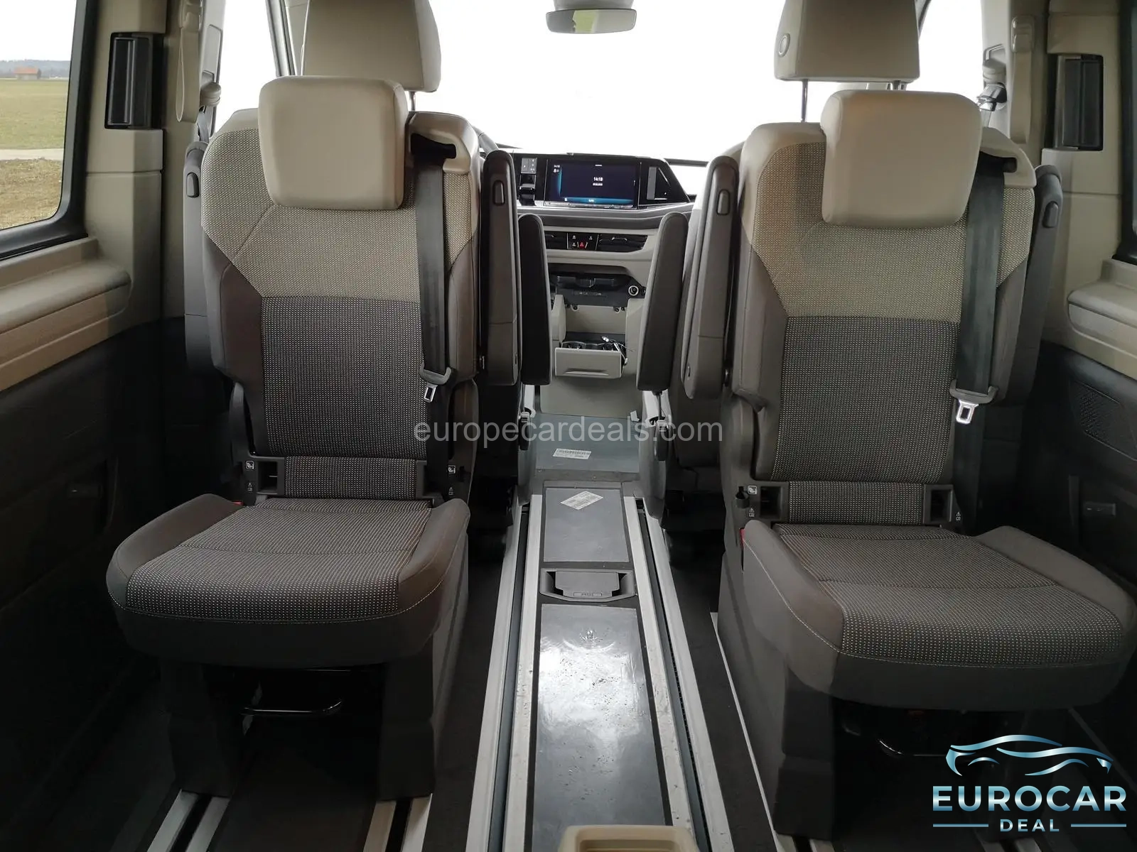 Volkswagen T7 California