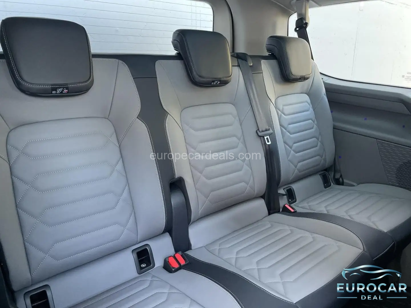 Volkswagen T7 Caravelle