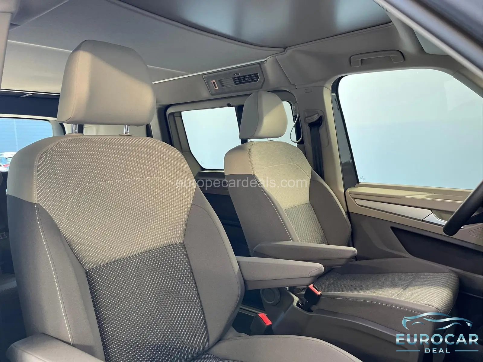 Volkswagen T7 California