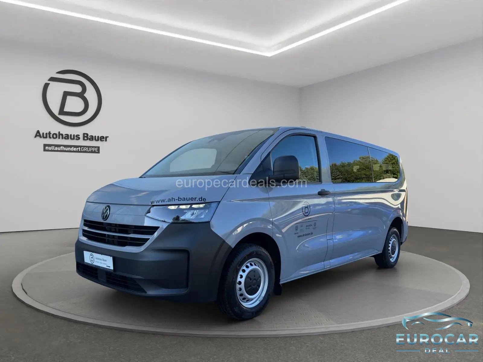 Volkswagen T7 Kombi