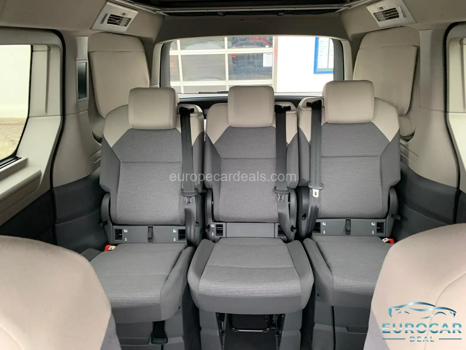 Volkswagen T7 California