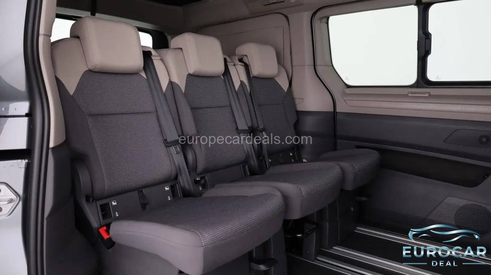 Volkswagen T7 California