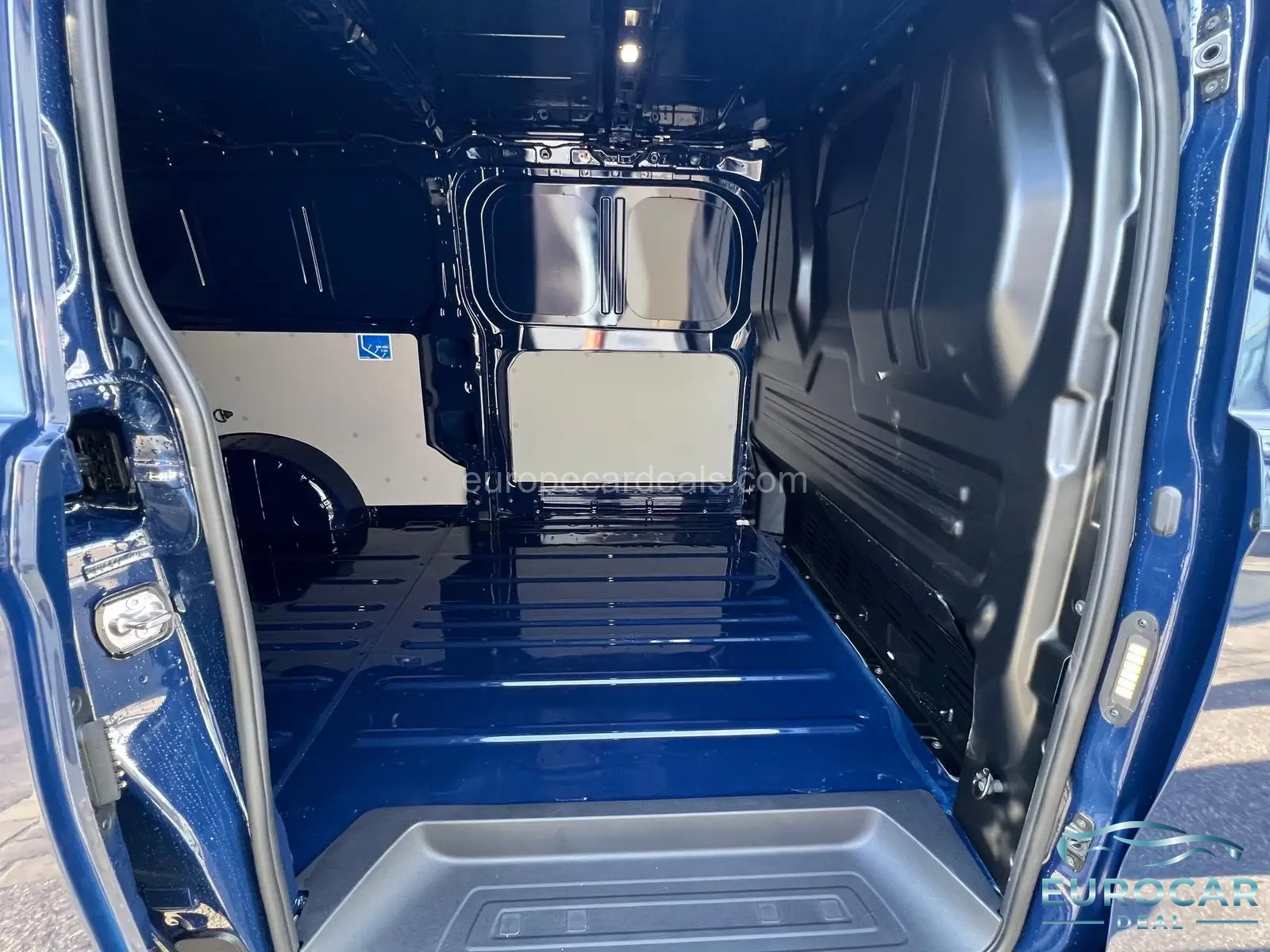 Volkswagen T7 Transporter