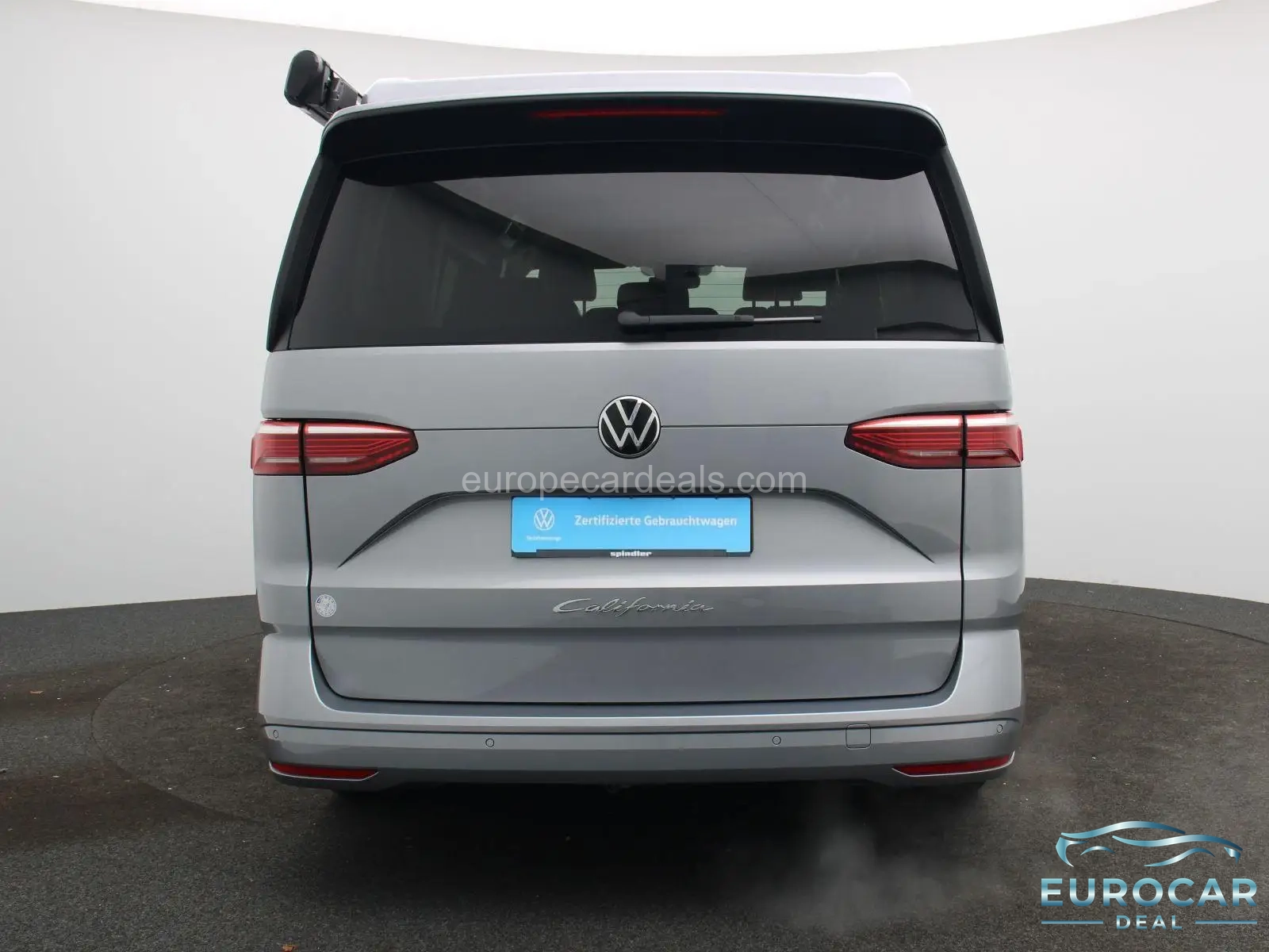Volkswagen T7 California