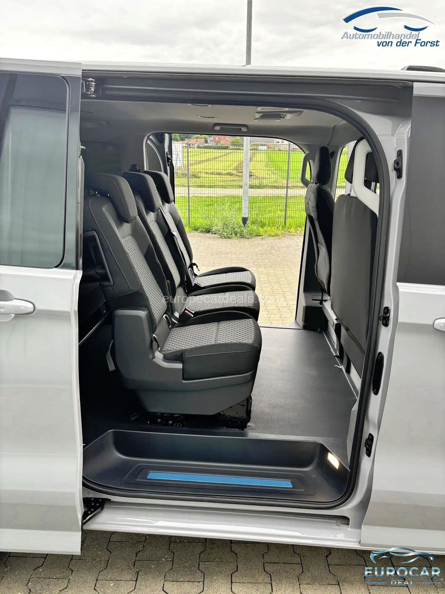 Volkswagen T7 Caravelle