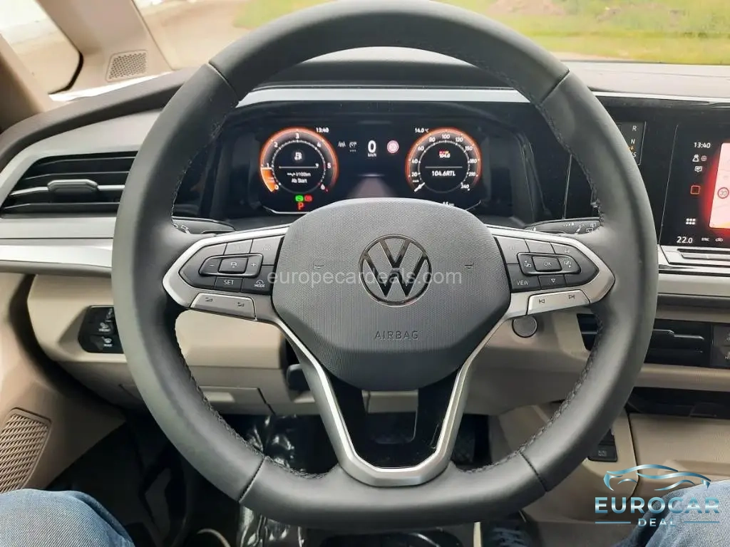 Volkswagen T7 California