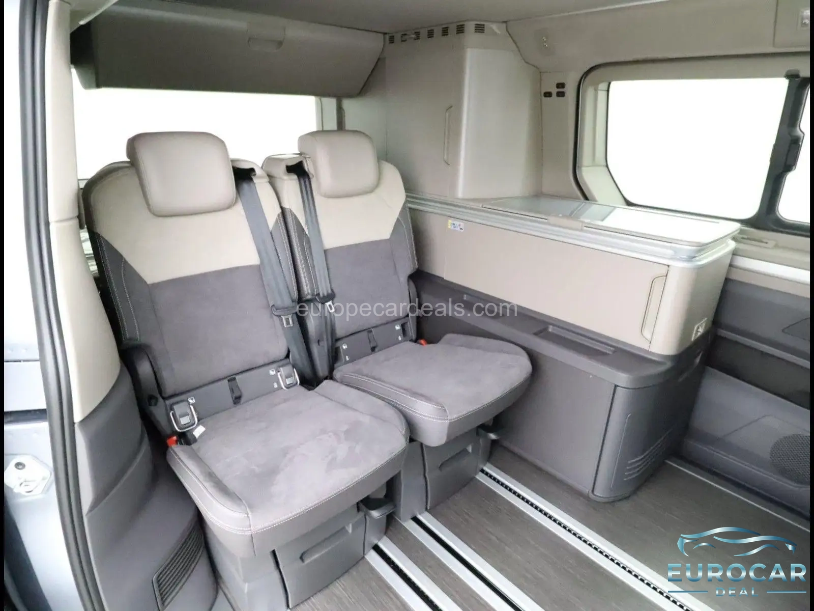 Volkswagen T7 California