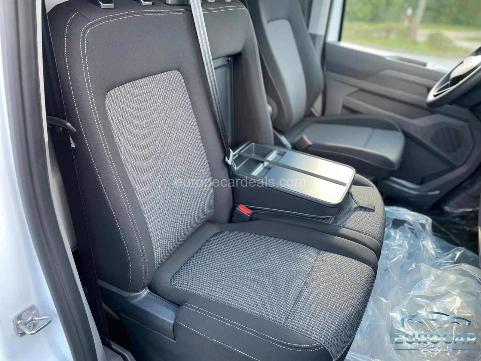 Volkswagen T7 Transporter
