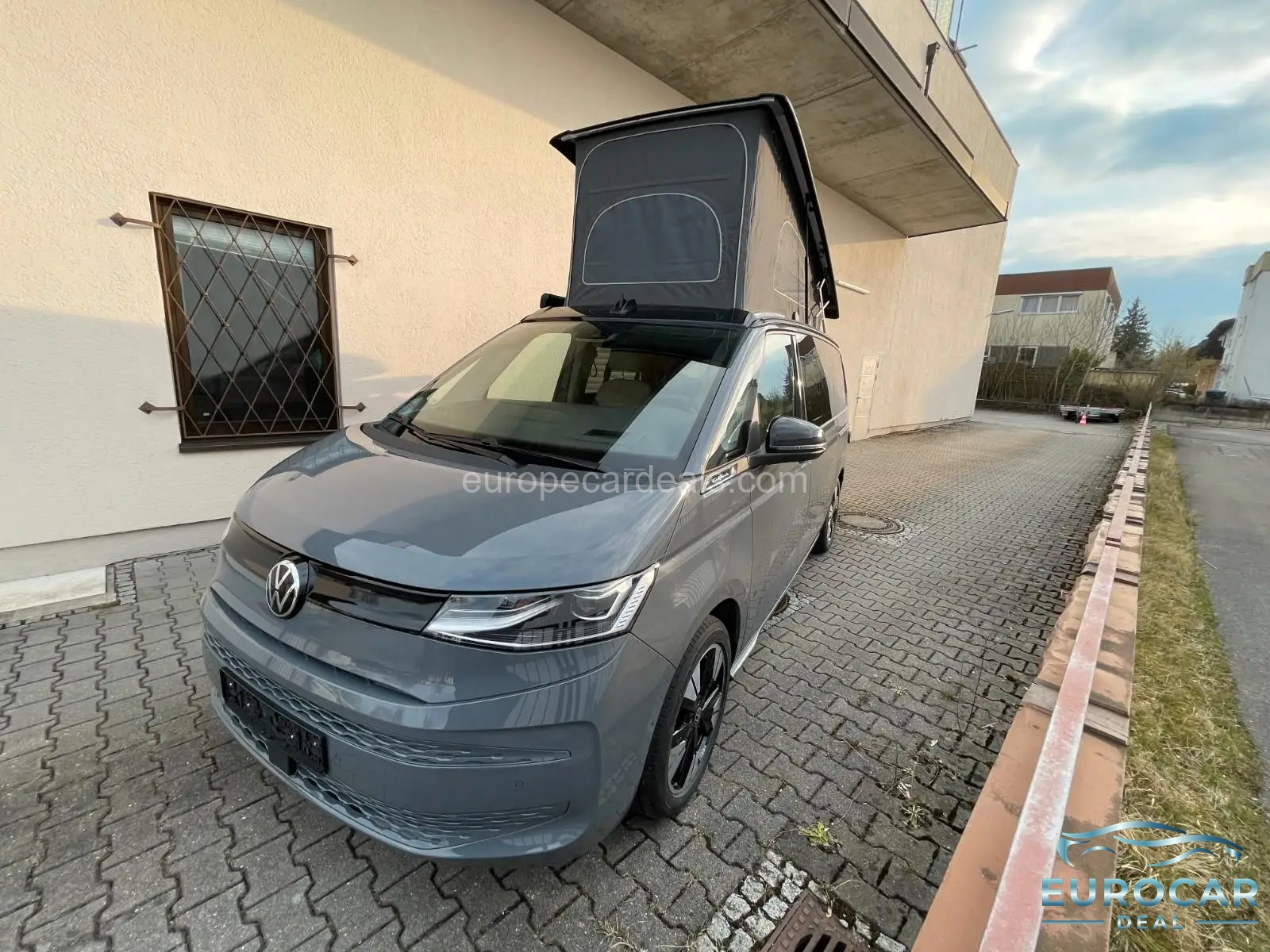 Volkswagen T7 California