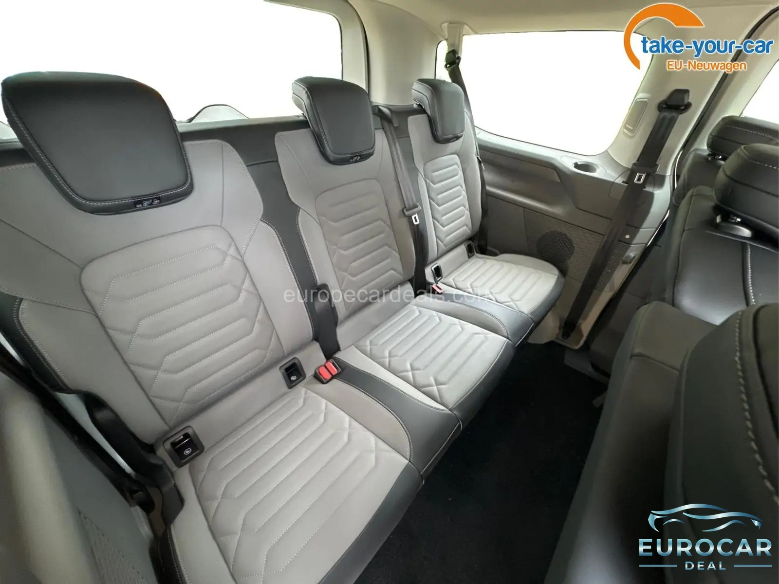 Volkswagen T7 Caravelle