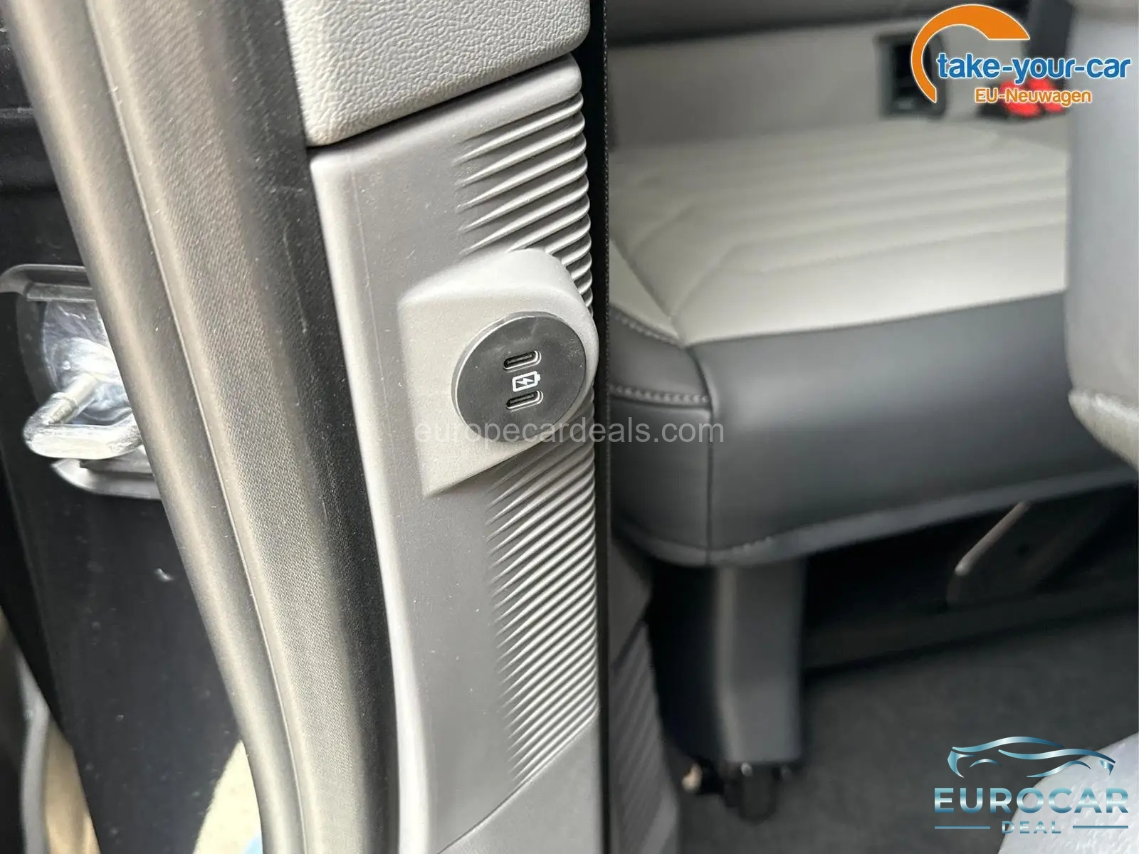 Volkswagen T7 Caravelle