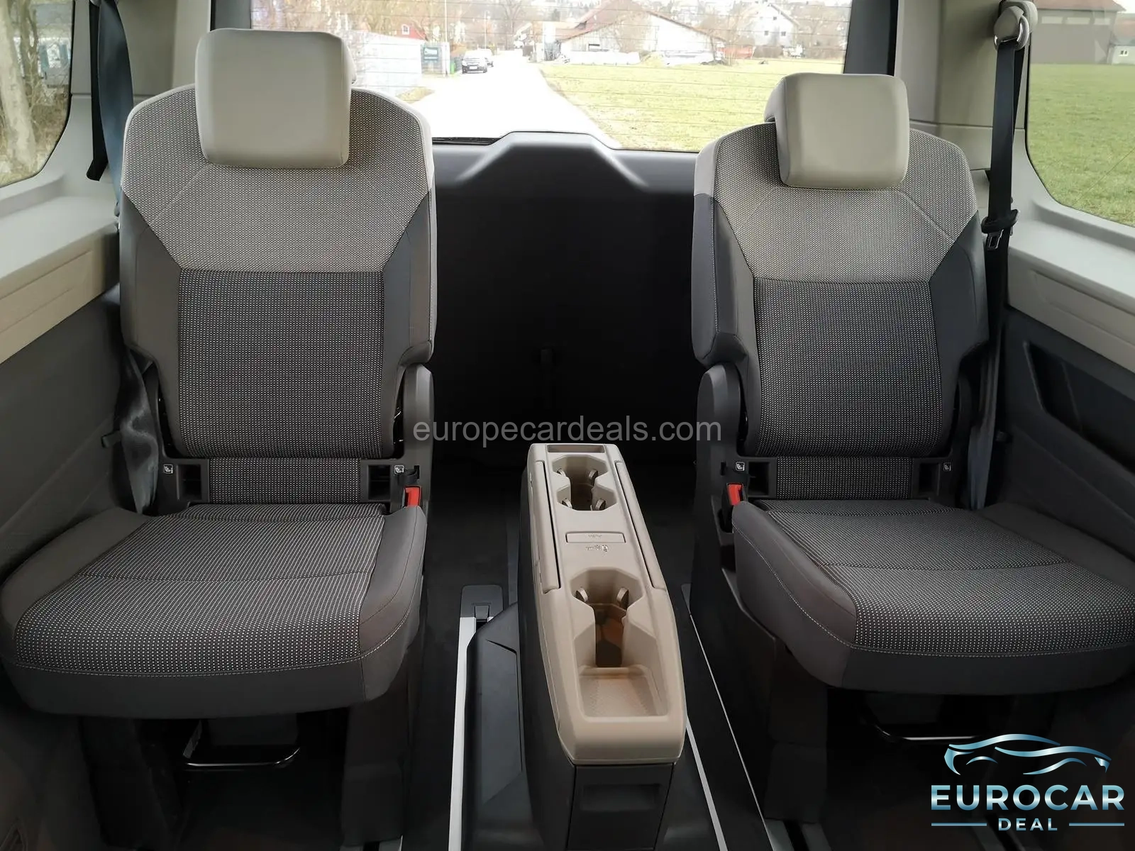 Volkswagen T7 California