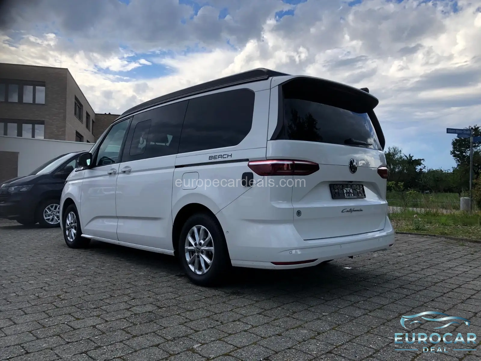 Volkswagen T7 California