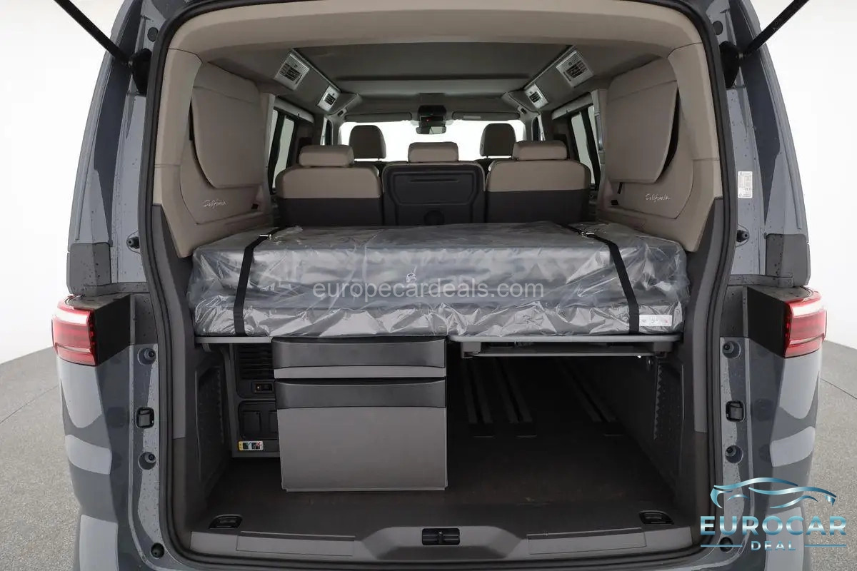 Volkswagen T7 California