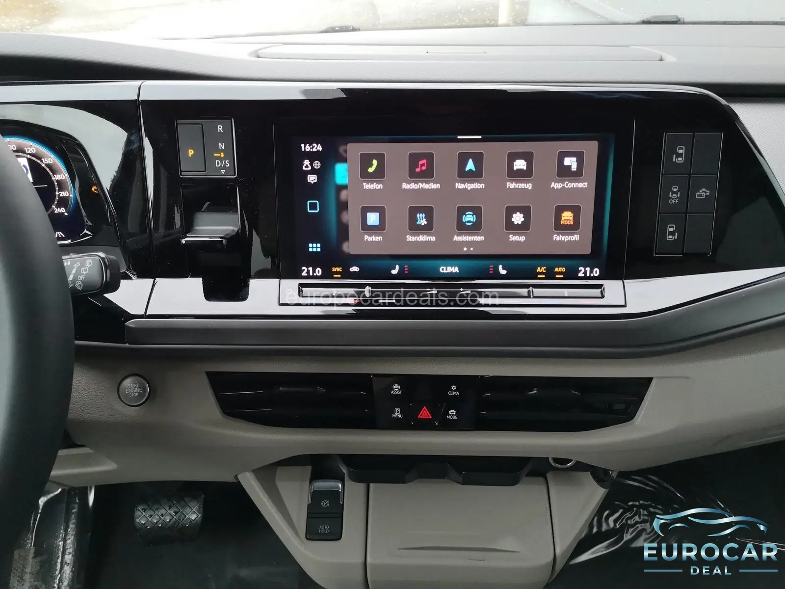 Volkswagen T7 California