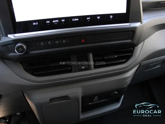 Volkswagen T7 Caravelle