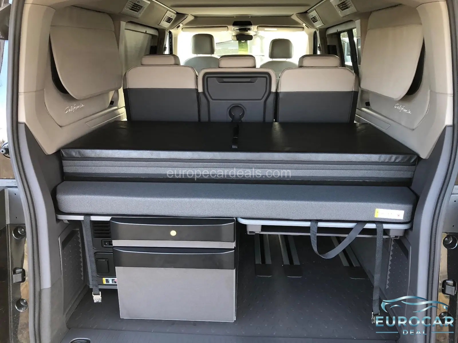 Volkswagen T7 California