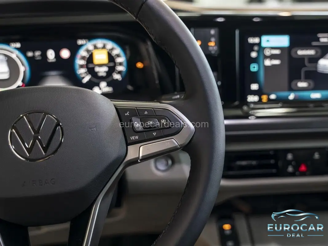 Volkswagen T7 California