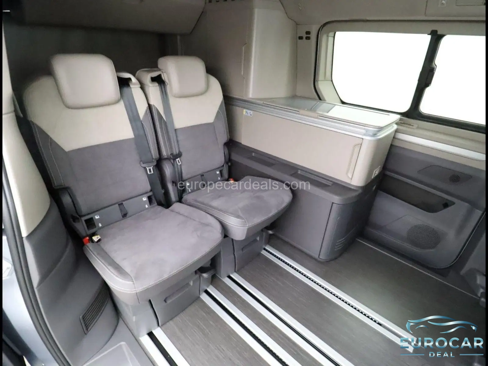 Volkswagen T7 California