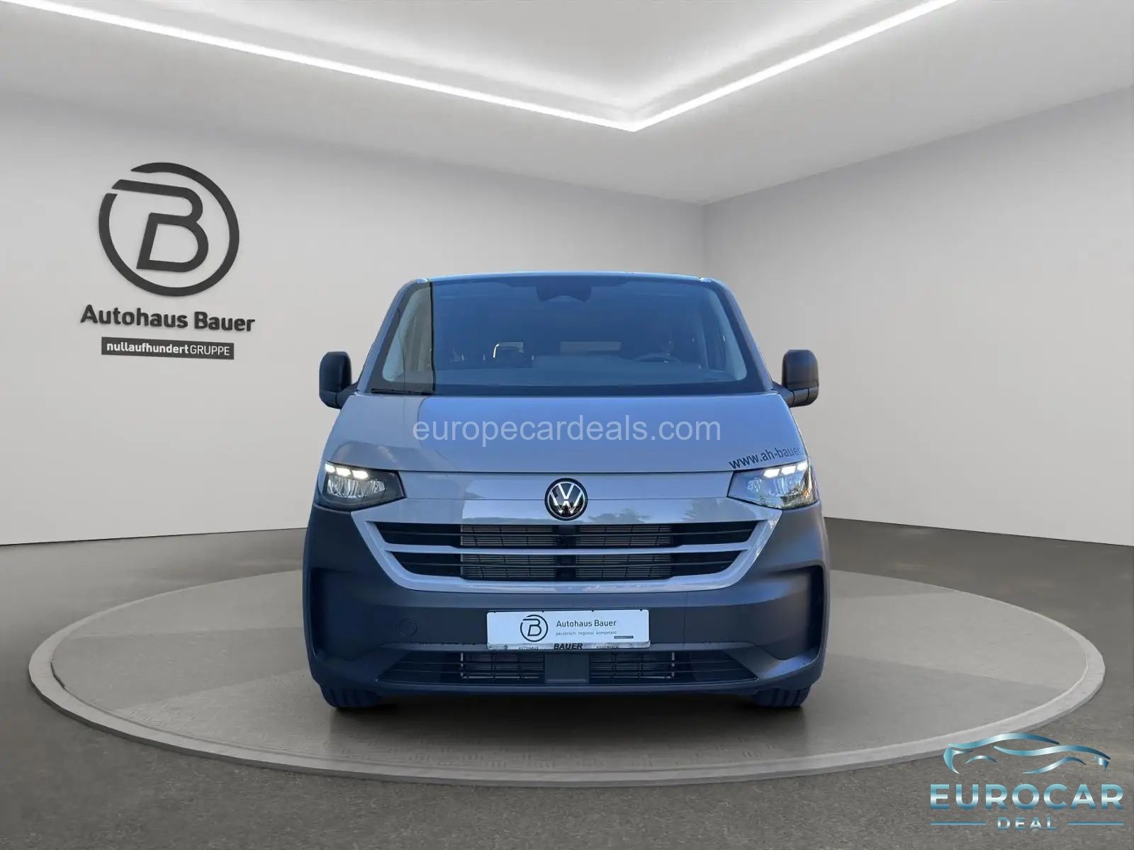 Volkswagen T7 Kombi