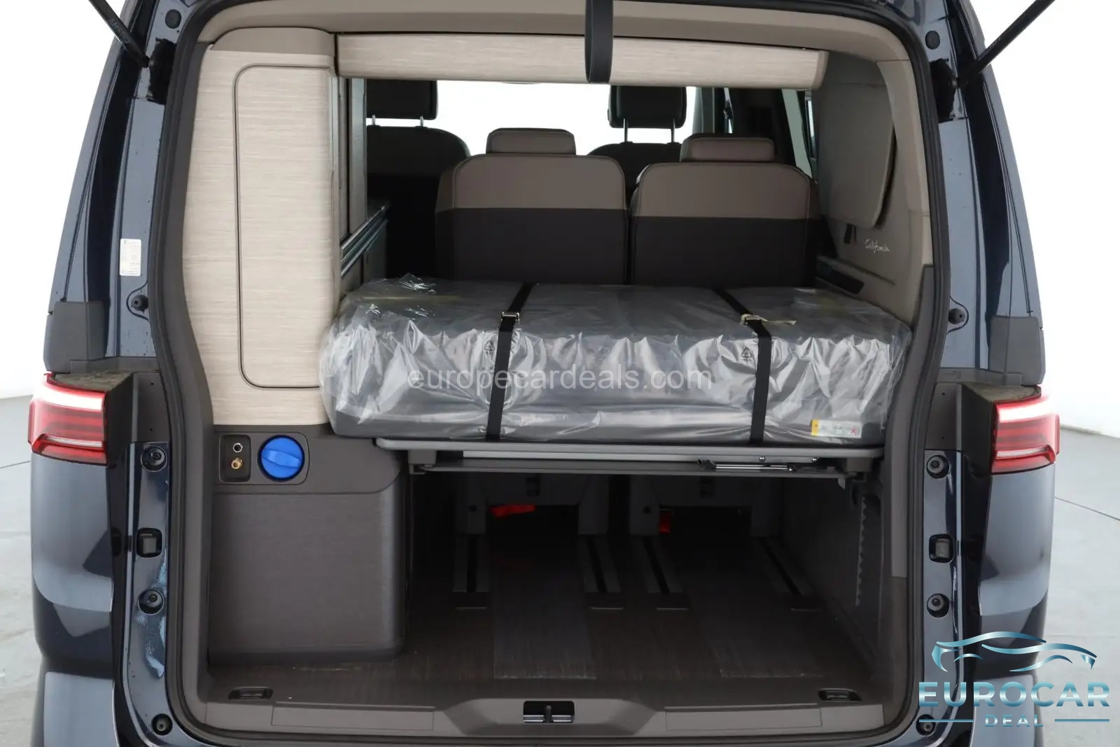 Volkswagen T7 California