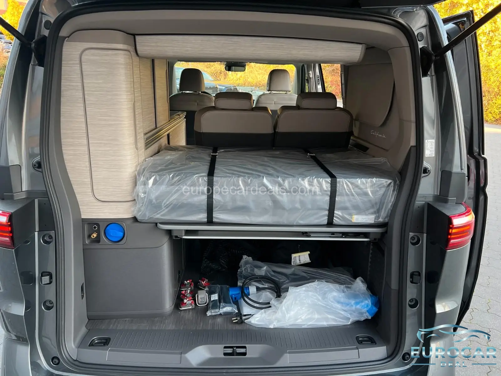 Volkswagen T7 California