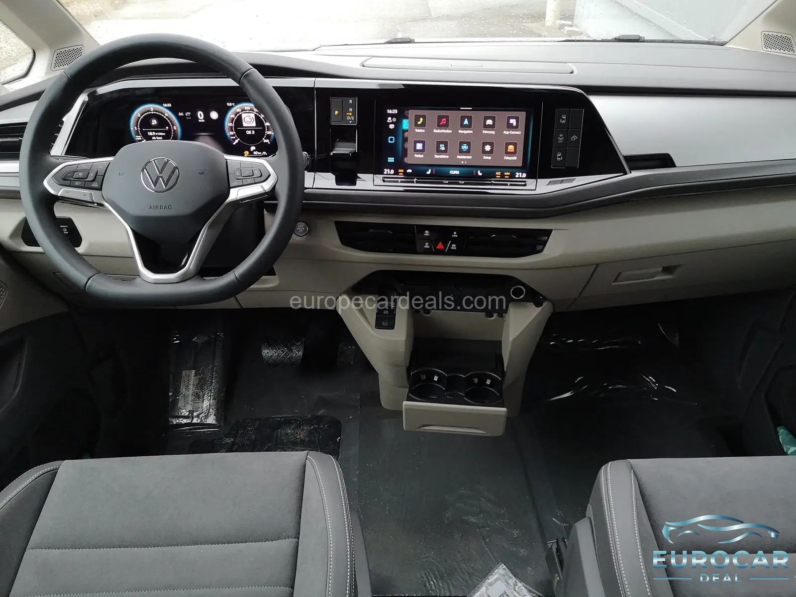Volkswagen T7 California